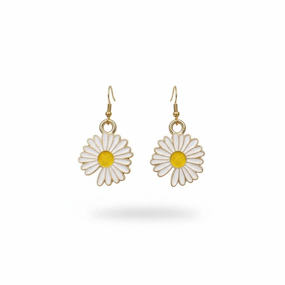 Elegant Gold and White Daisy Earrings
